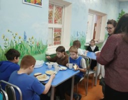 столовая школьная